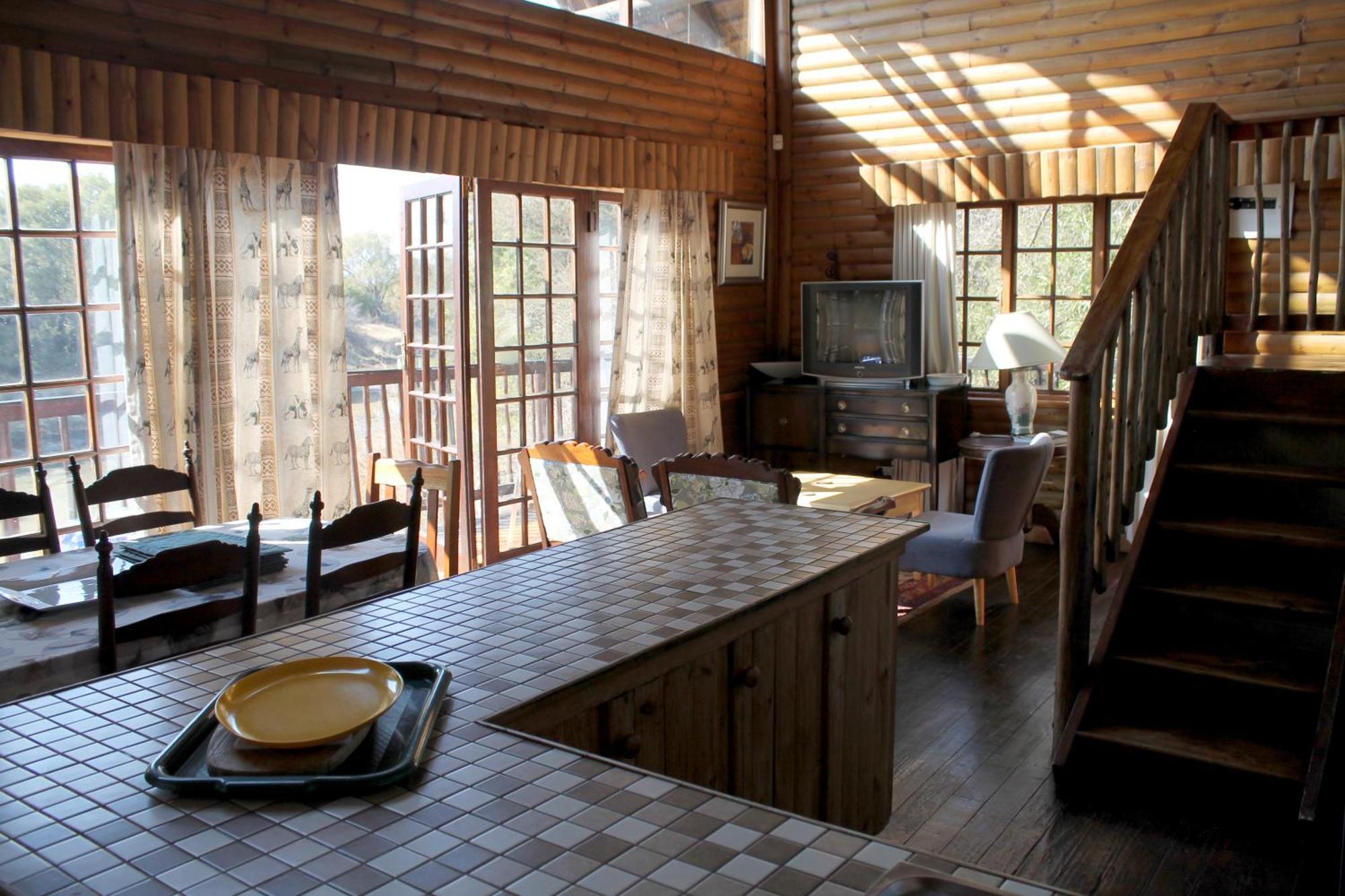 Ndlovu Log Home Dinokeng Klipdrift المظهر الخارجي الصورة